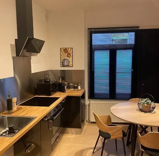 Maison De - 4 Personnes - O Coeur De